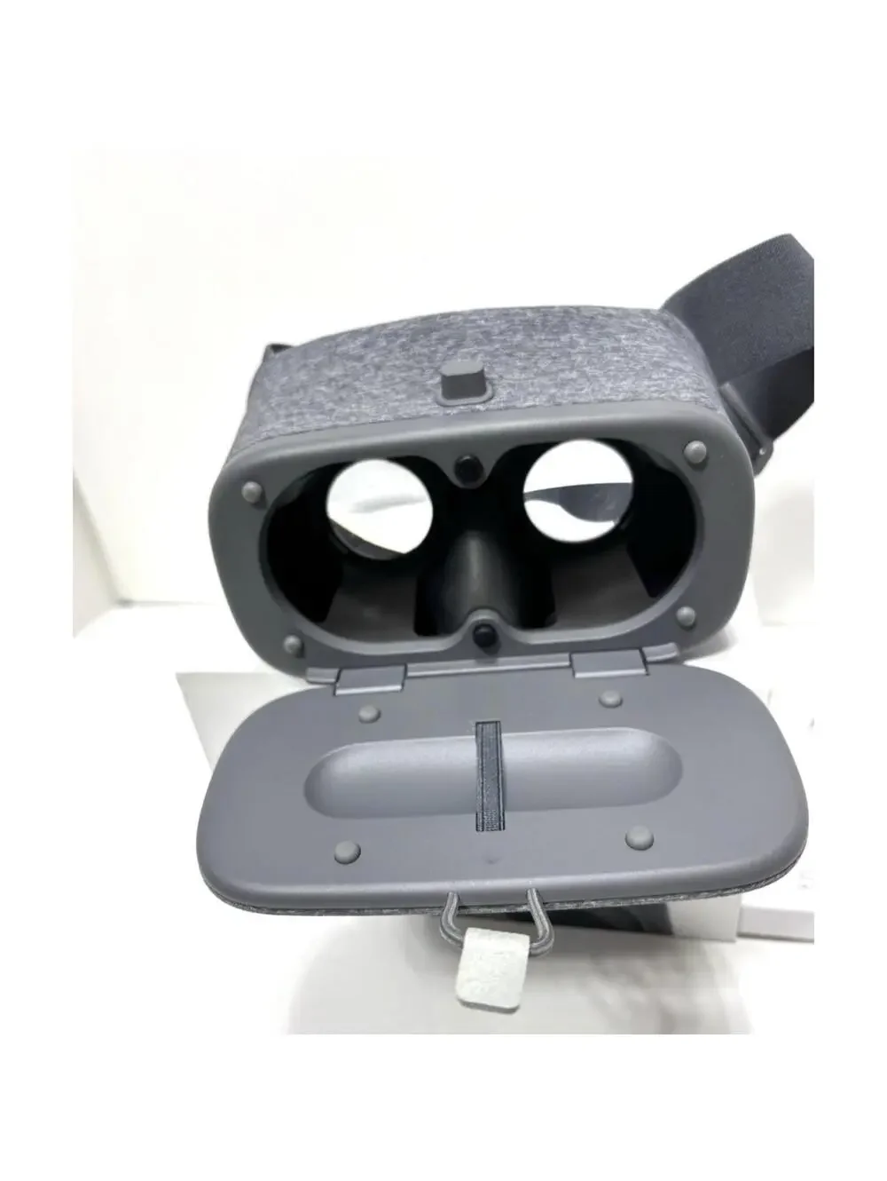 Google Daydream View VR Headset Only *No Remote* Virtual Reality Headset READ!